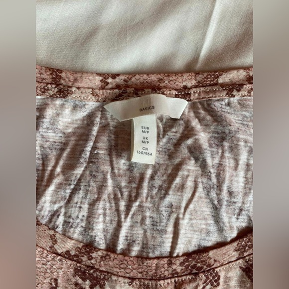 🐾Snake print Dress from HM🐾 - Picture 5 of 6